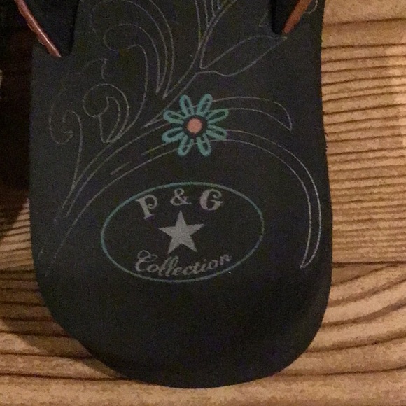 Sz.9 P & G Collection Brown Bling Sandals - Picture 2 of 4